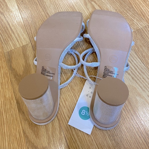 Chrome🖤 knot chunky square toe chunky heels NWT - Picture 12 of 15